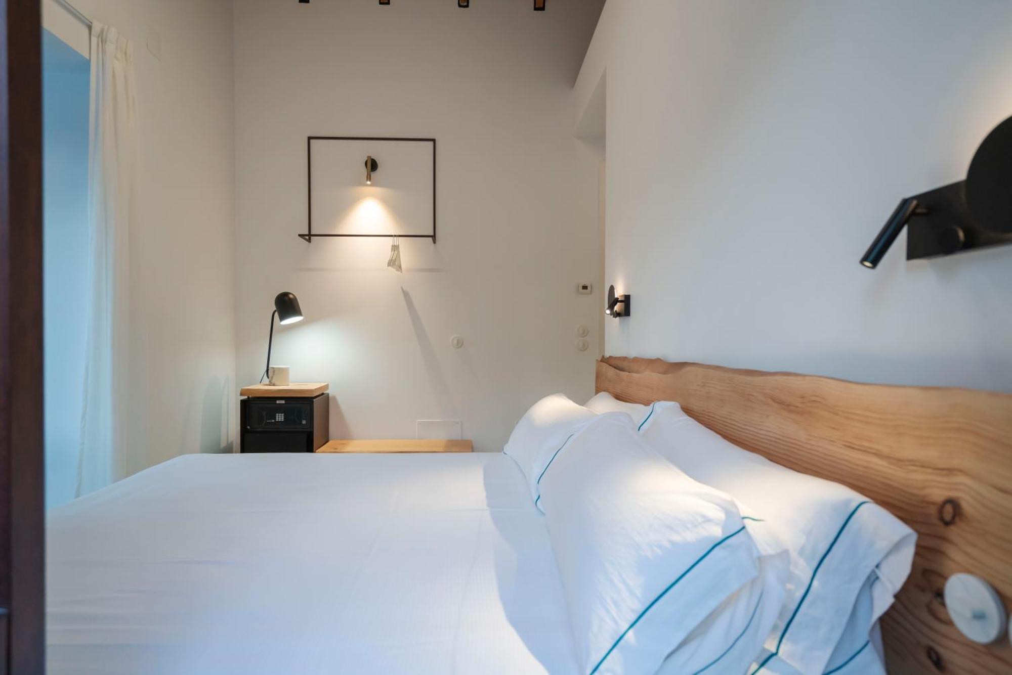 La Moderna Suites Malaga Bagian luar foto