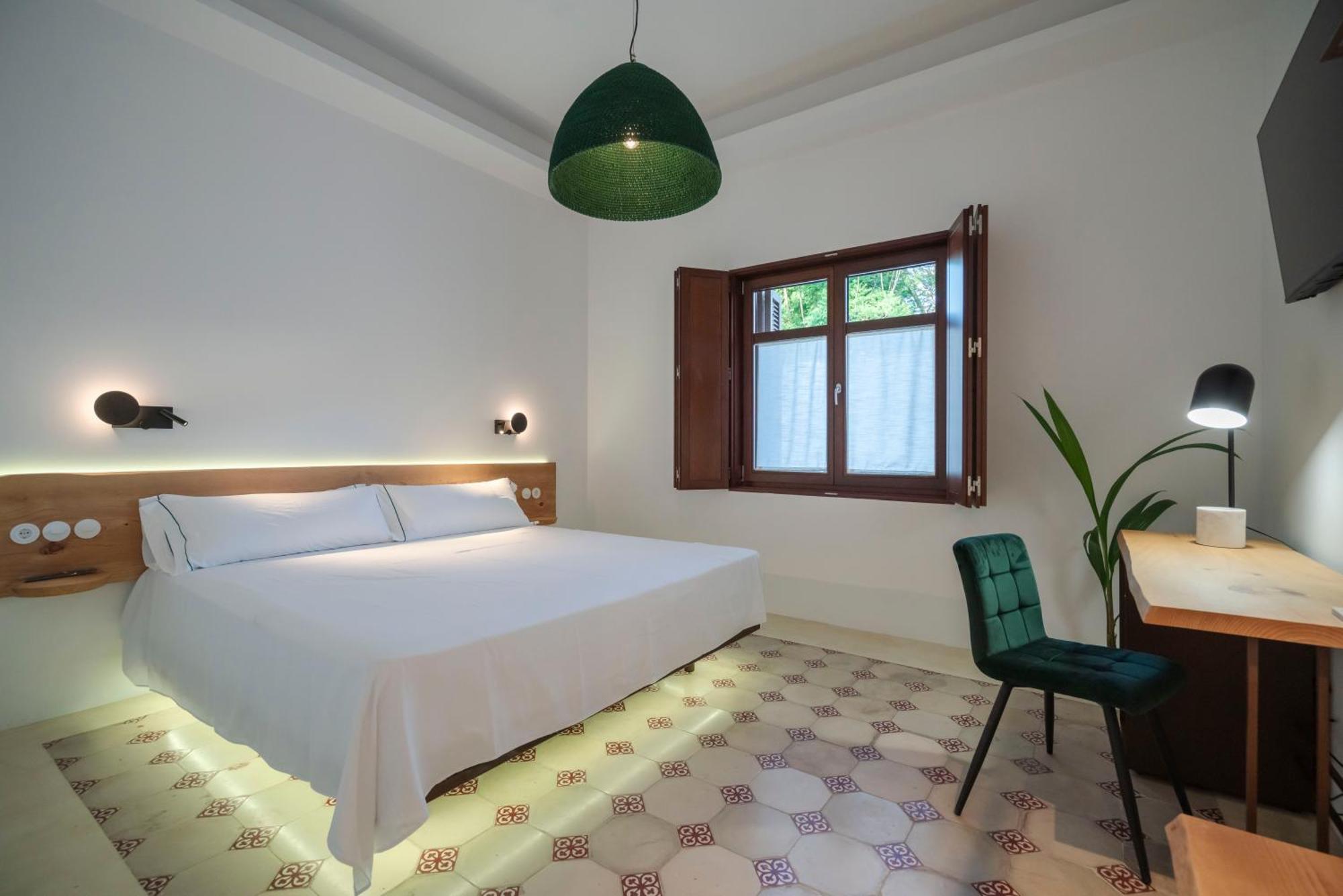 La Moderna Suites Malaga Bagian luar foto