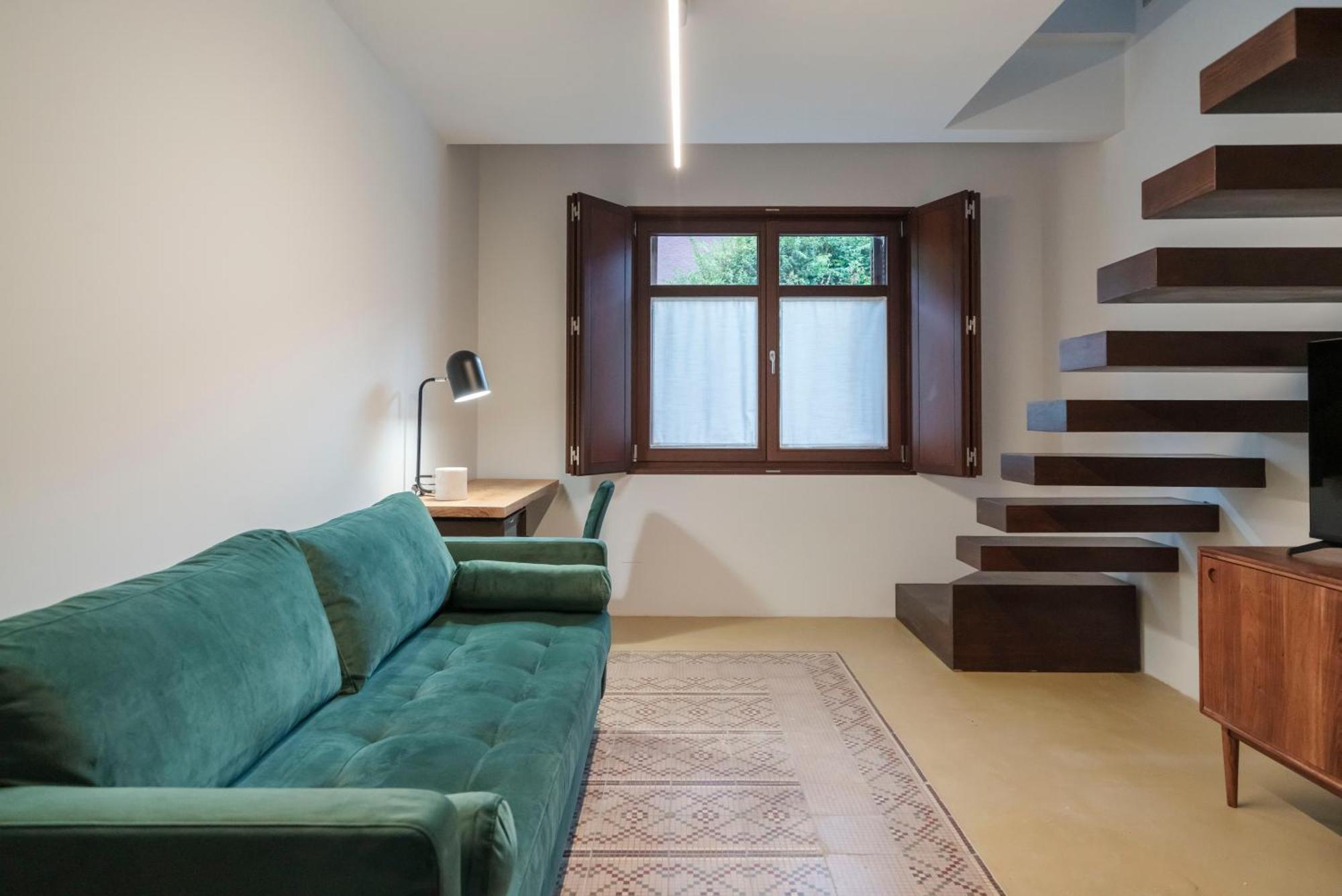 La Moderna Suites Malaga Bagian luar foto