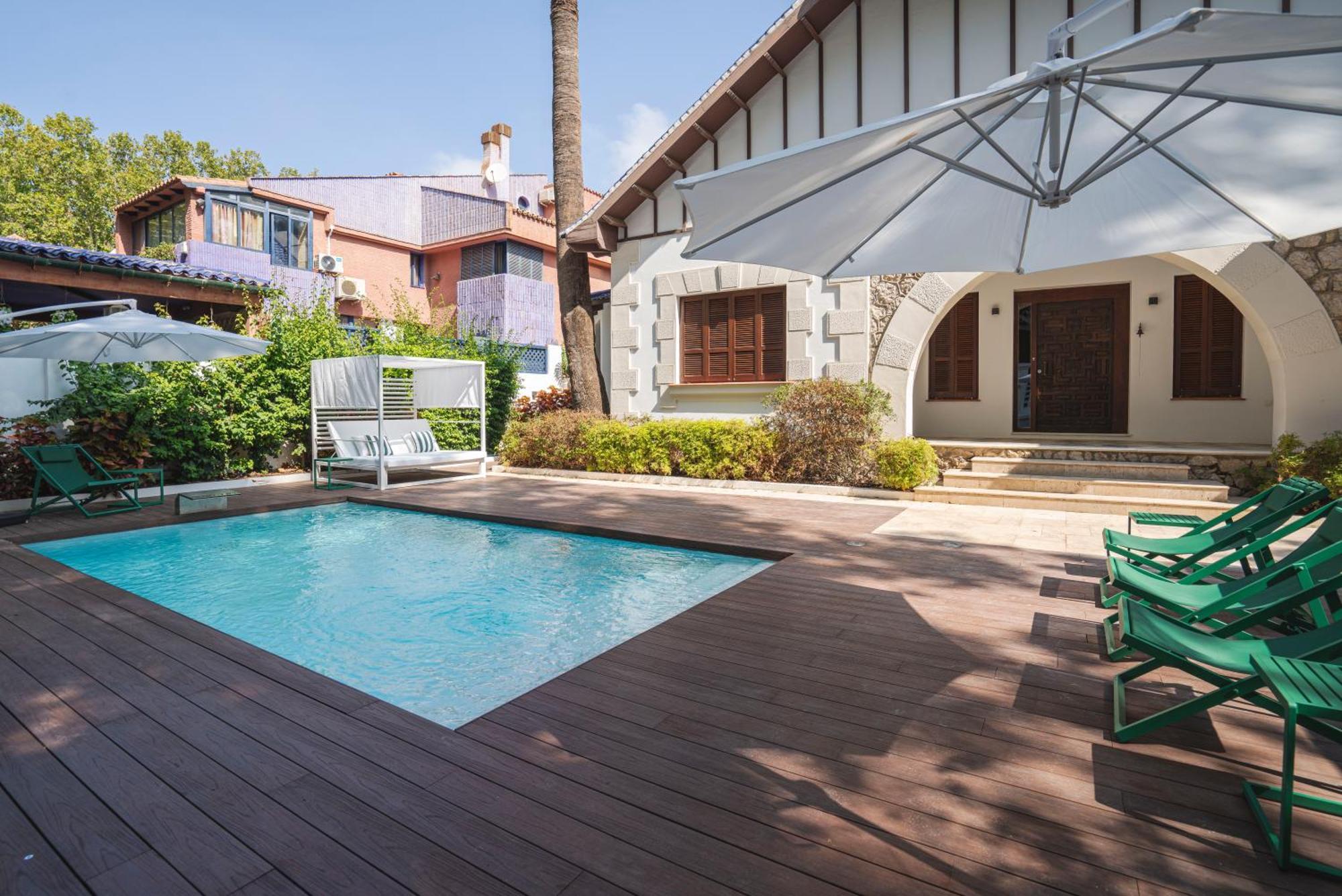 La Moderna Suites Malaga Bagian luar foto
