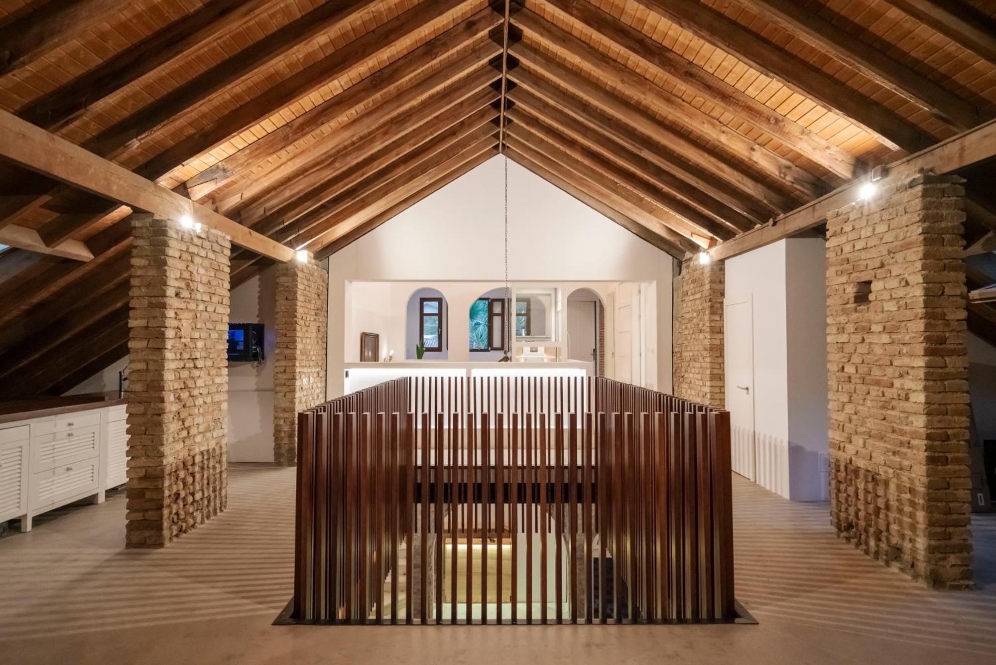 La Moderna Suites Malaga Bagian luar foto