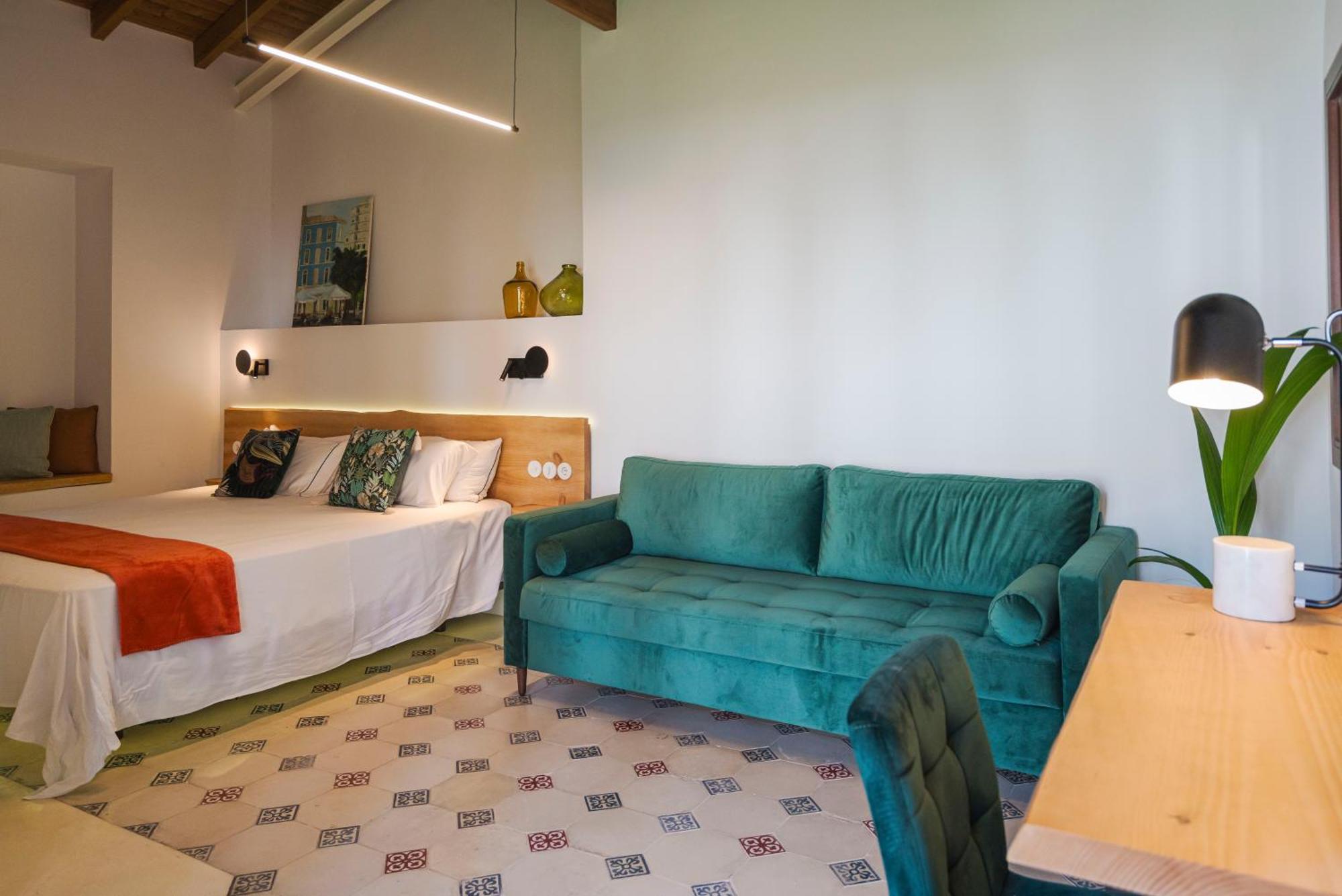 La Moderna Suites Malaga Bagian luar foto